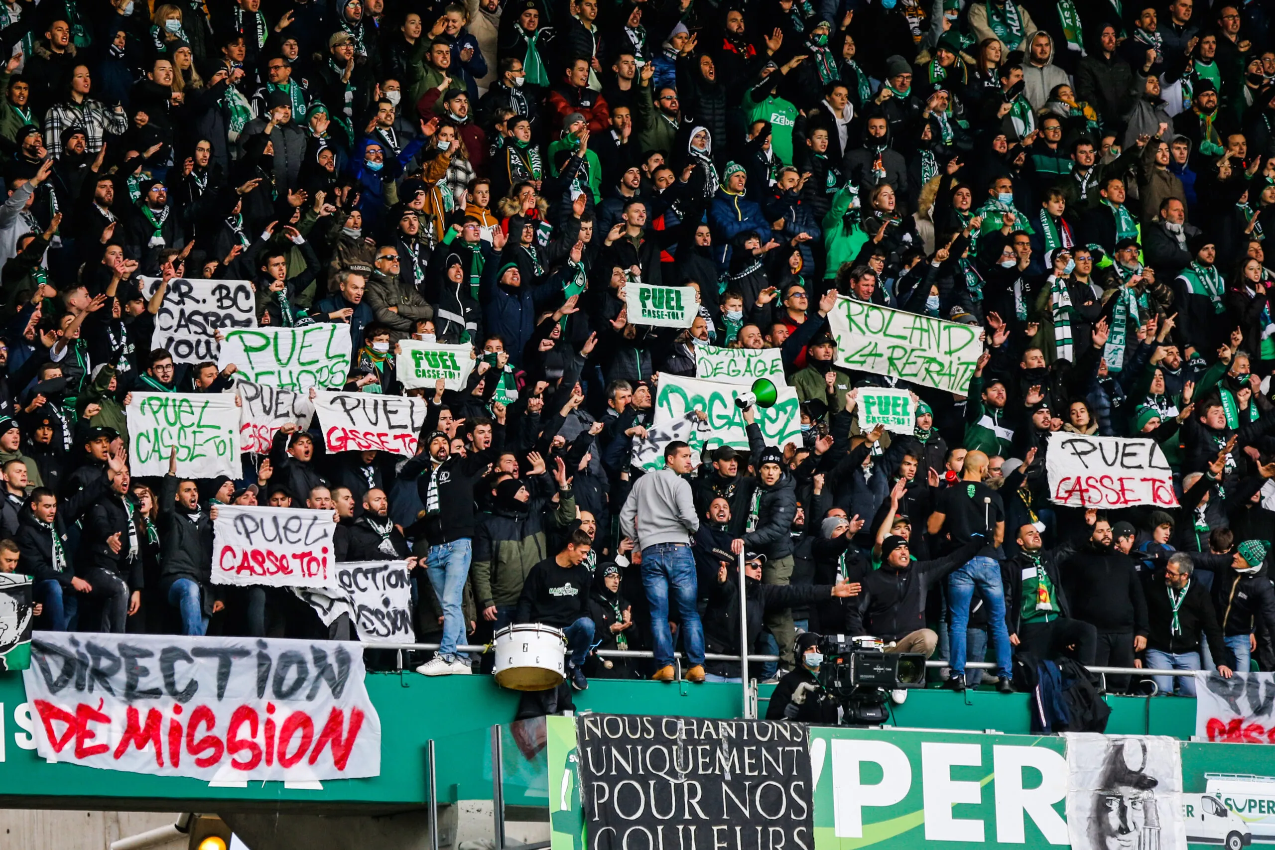 Tous à Puel et on s’caresse ?