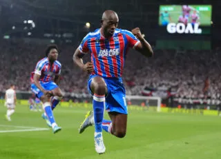 Mateta et Crystal Palace remportent leur première coupe d'Europe