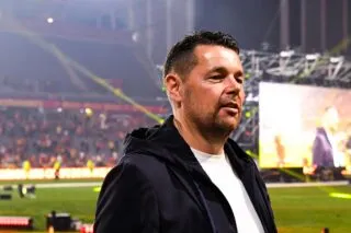 Pierre Sage en discussion avec un club anglais ?