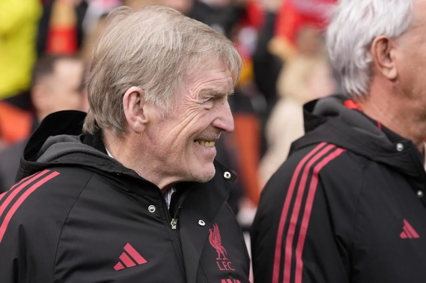 Sir Kenny Dalglish dévoile par inadvertance souffrir d’un cancer