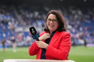 La ministre des Sports réagit à la photo avec Rayan Cherki
