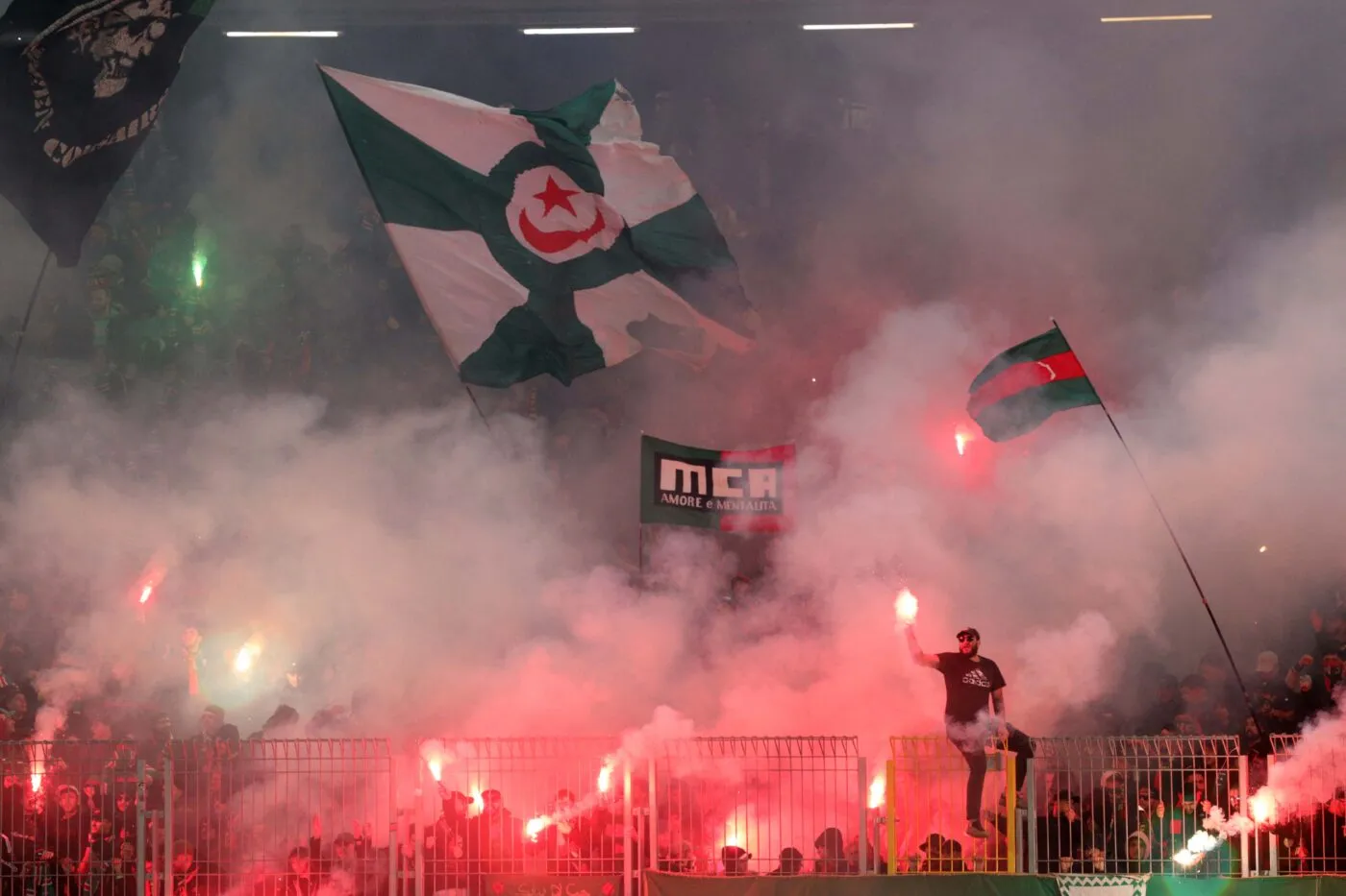 Les célébrations impressionnantes pour fêter le titre du MC Alger
