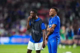 Dembélé vole au secours de Mbappé
