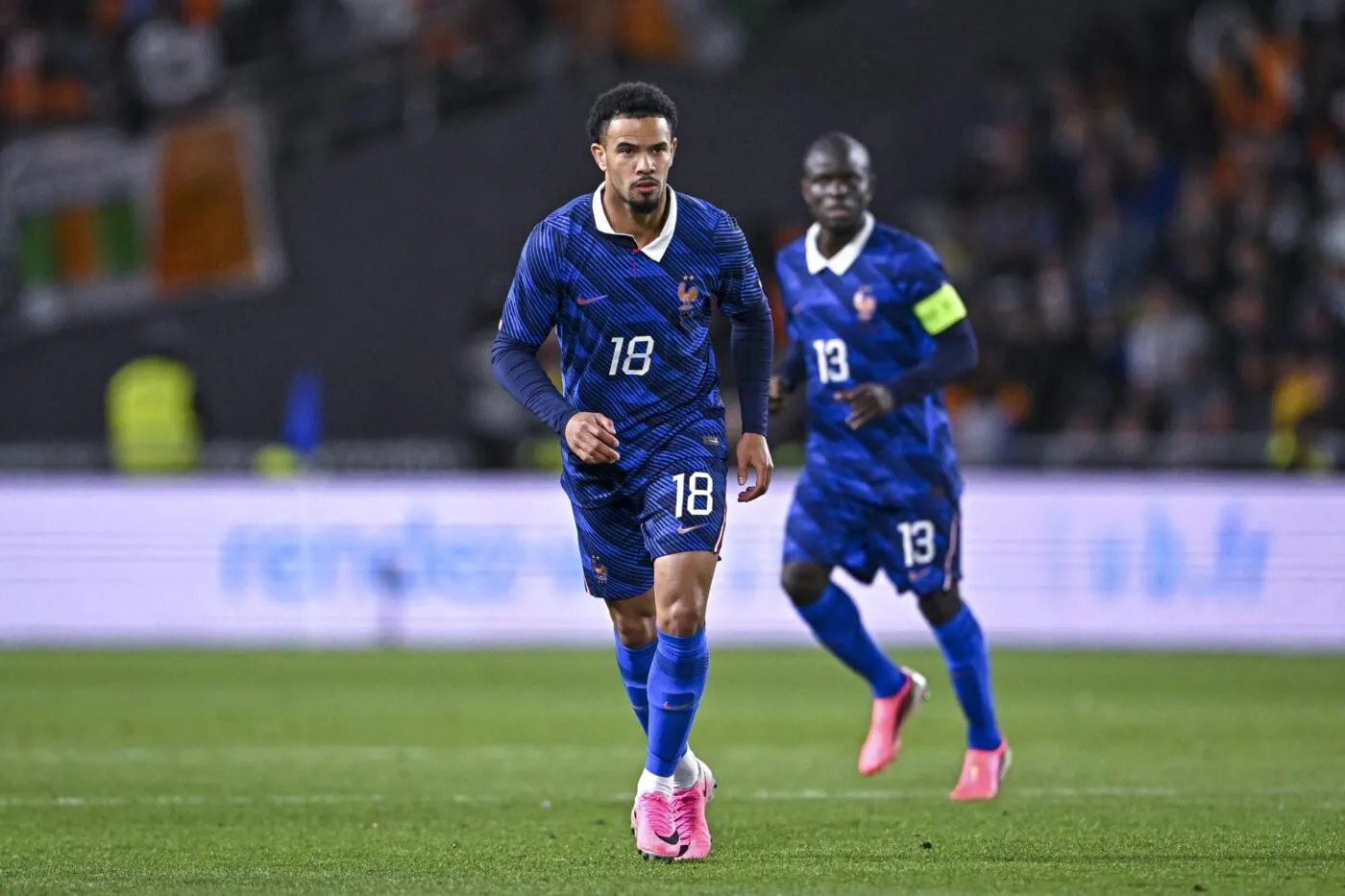 Warren Zaïre-Emery tranquille concernant son statut en sélection