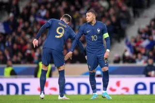 Giroud fixe un nouvel objectif à Mbappé