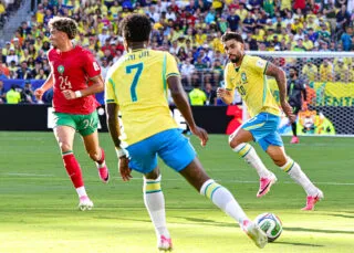 Faut-il faire le deuil du jeu à la brésilienne ?