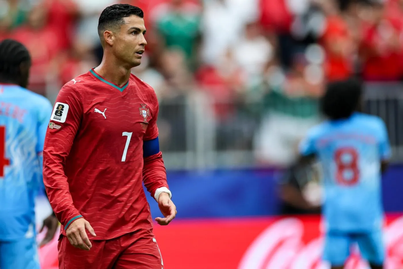 Les sœurs de Cristiano Ronaldo volent à sa rescousse
