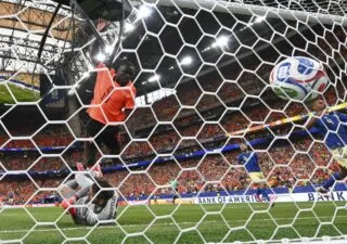Les Pays-Bas démontent la Suède et verront les seizièmes de finale