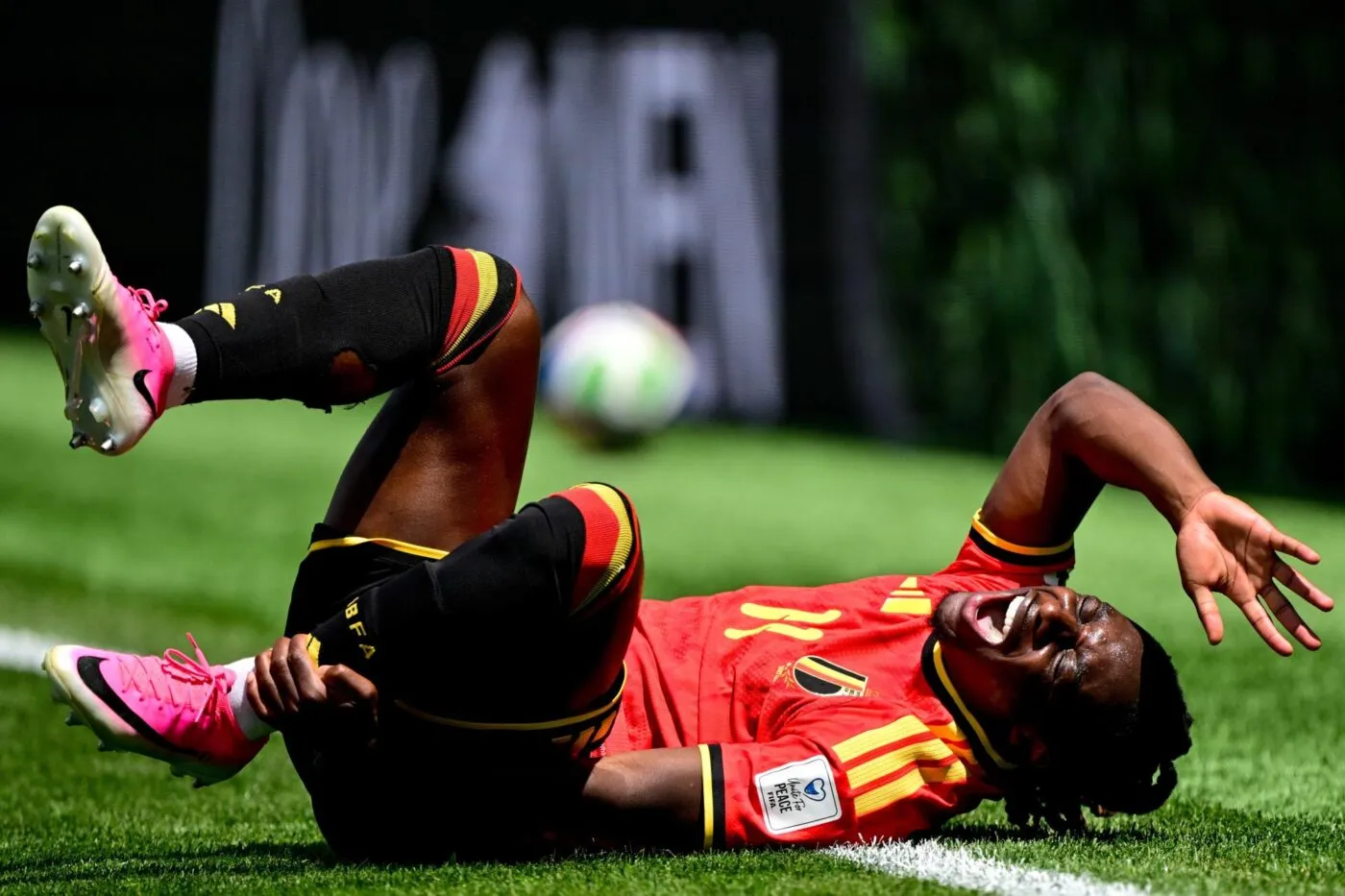Malade, Jérémy Doku déclare forfait contre l’Iran