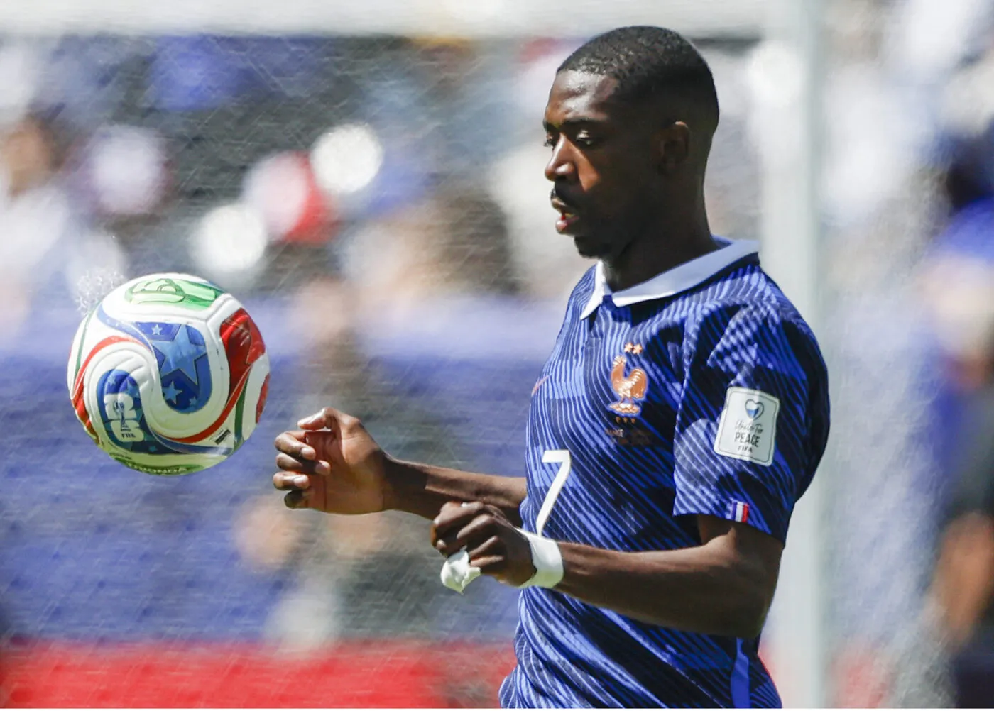 Dembélé, 60 capes d’invisibilité