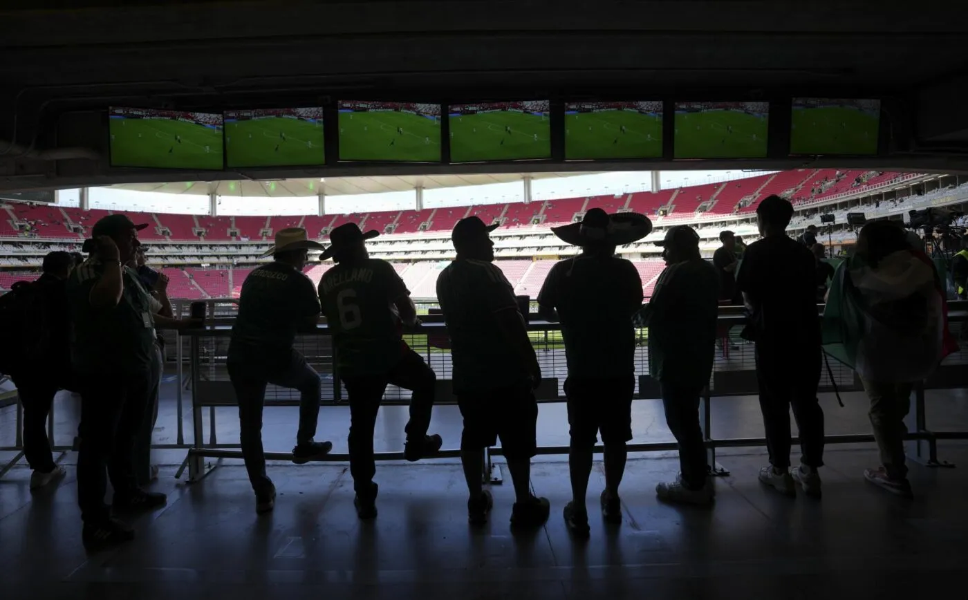 6 000 dollars pour voir le Mexique avec son grand-père… et rester à la porte du stade
