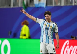 Julian Alvarez souhaite quitter l'Atlético et le clame