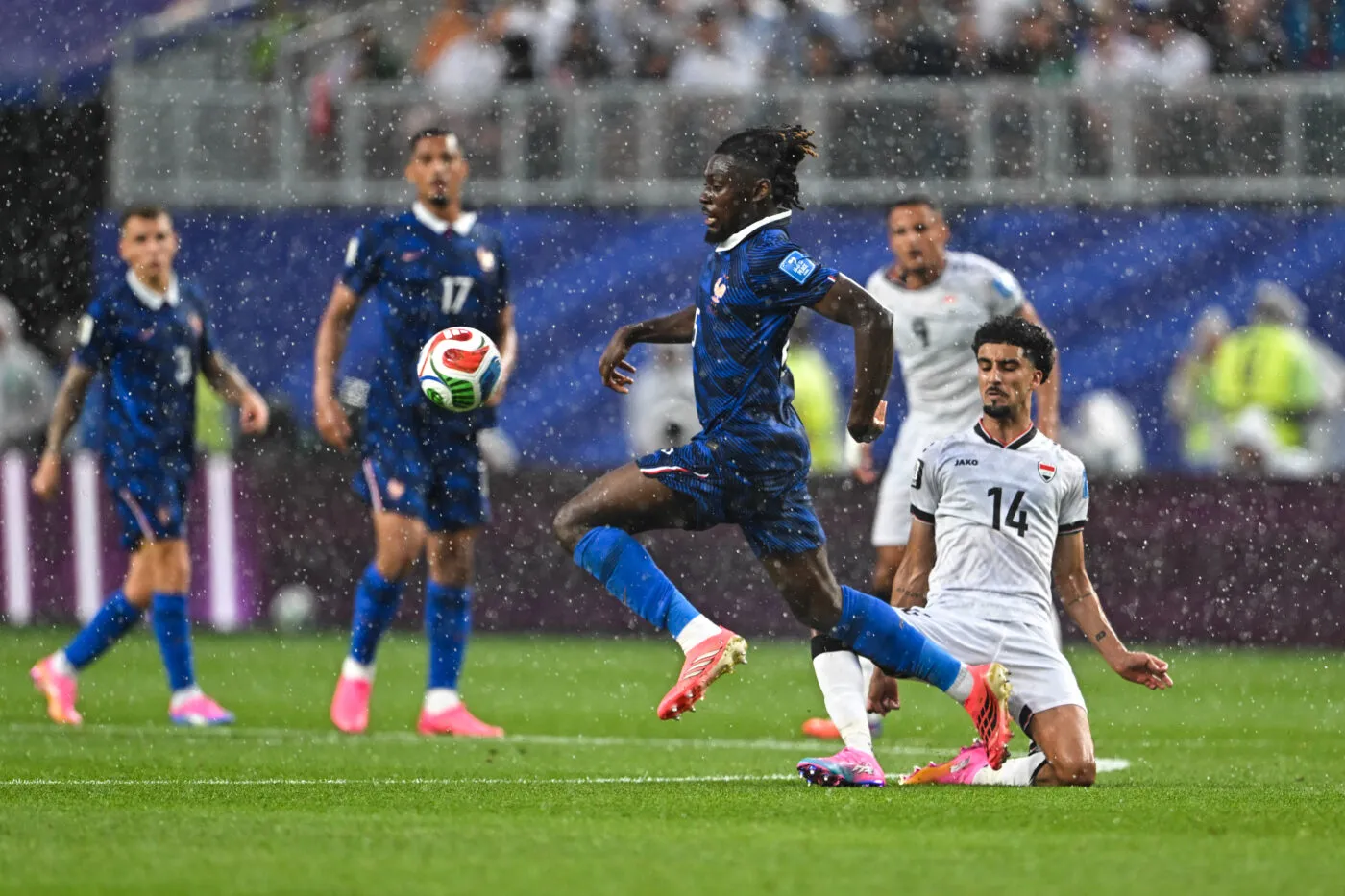 Revivez France - Irak (3-0)
