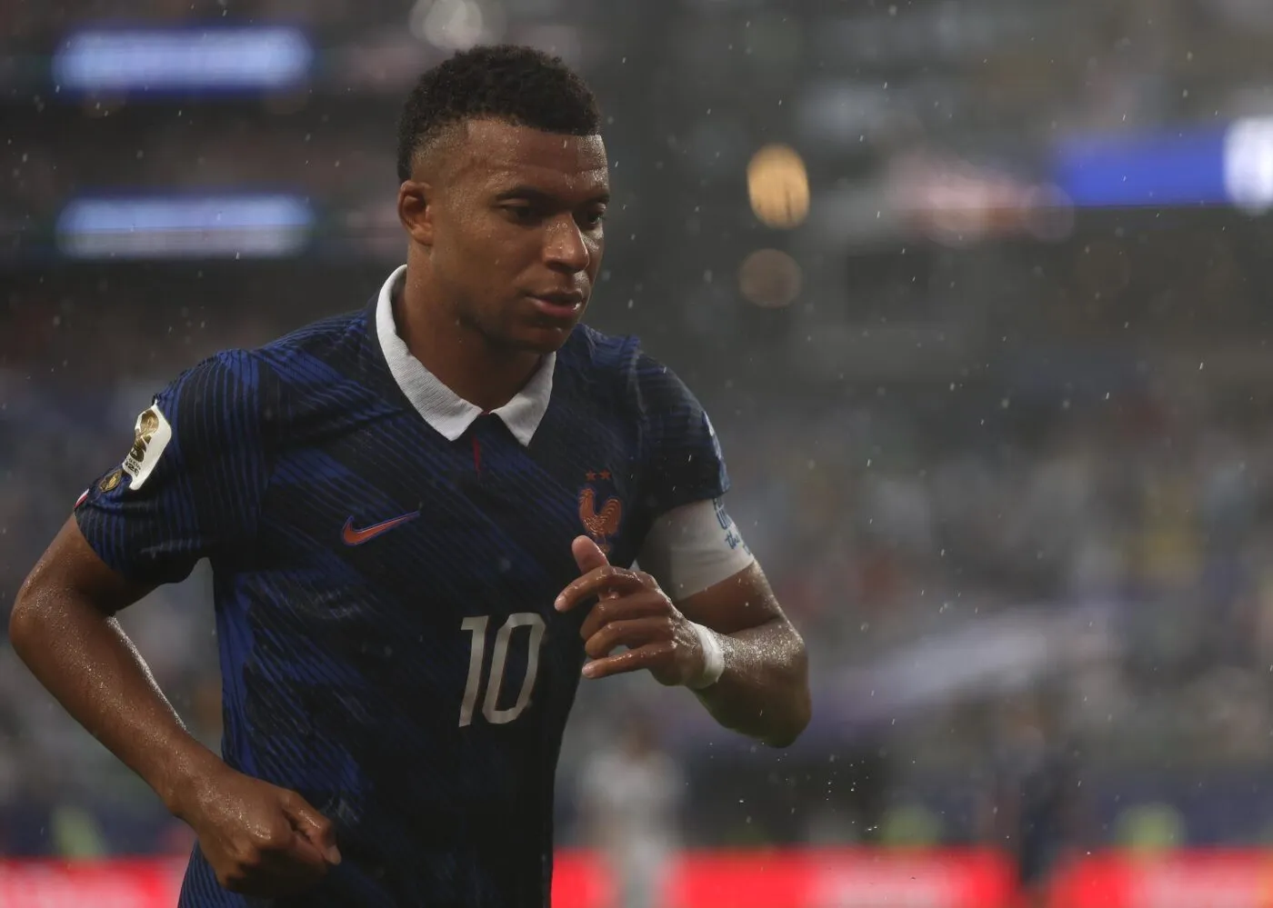 Kylian Mbappé refuse tout feuilleton avec Leo Messi