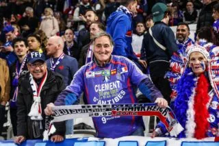 Gianni Infantino s’affiche avec une légende du foot français