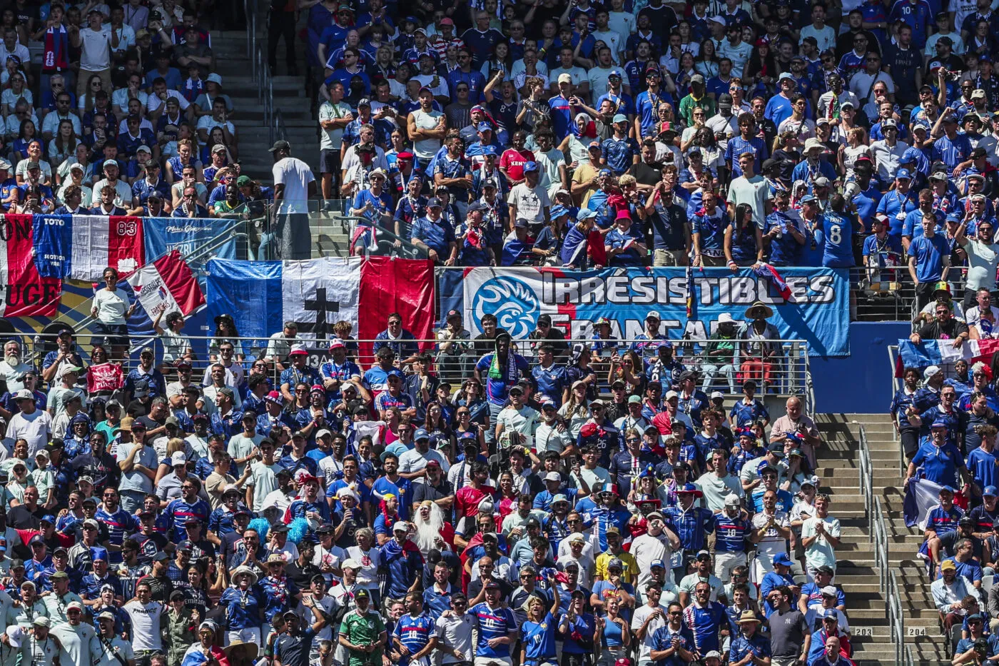 Des supporters des Bleus exclus pour revente de billets