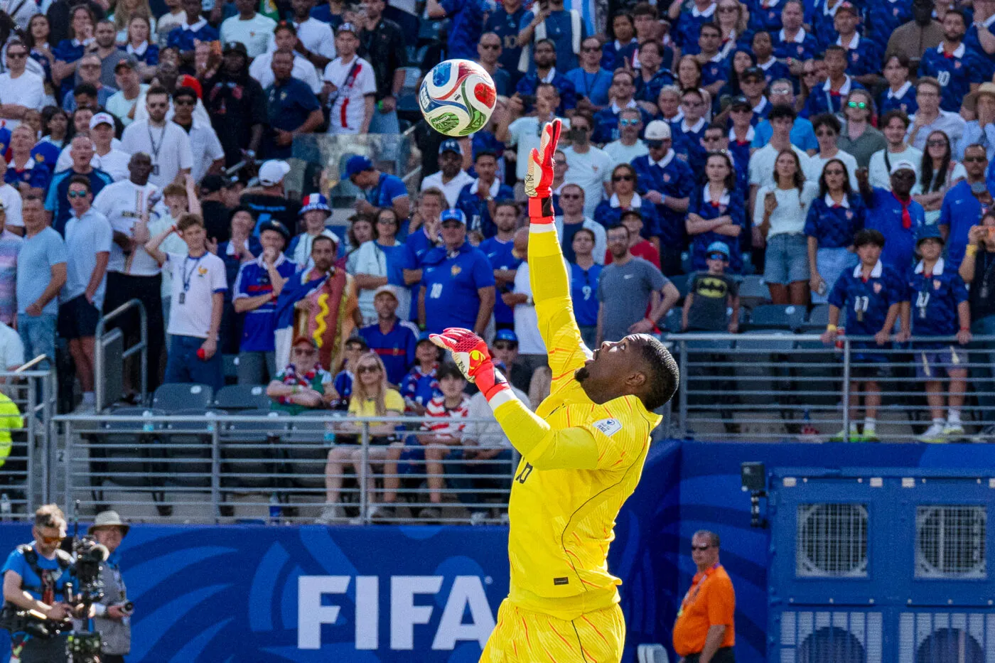 Pourquoi voit-on autant de buts de loin dans cette Coupe du monde ?