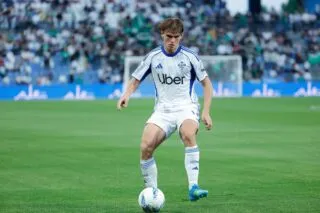 Nico Paz va finalement rester avec Fabregas