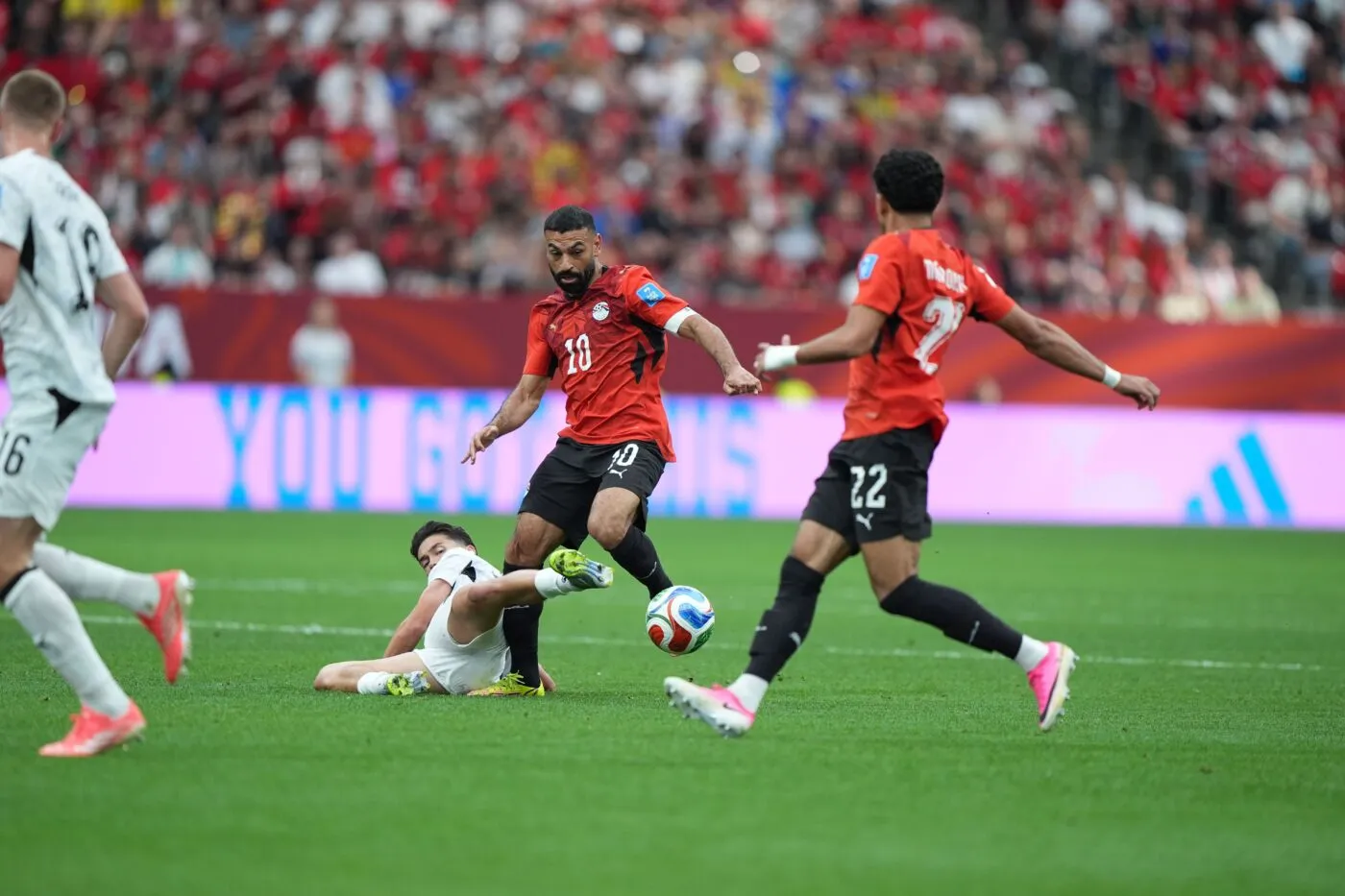 Revivez Égypte-Iran (1-1)