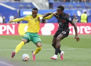 Le Canada perce le verrou sud-africain et poursuit son aventure