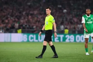 Un arbitre français expérimenté arrête sa carrière