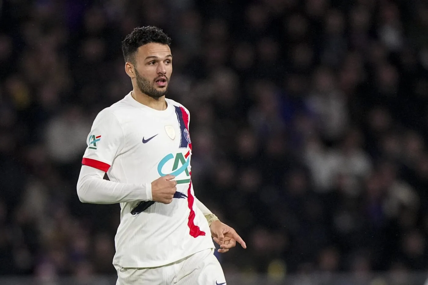 Le PSG officialise un premier départ