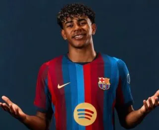 Le nouveau maillot très chelou du FC Barcelone
