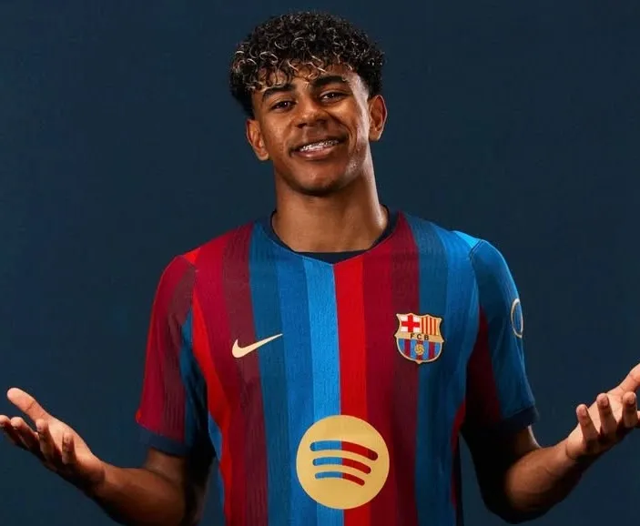 Le nouveau maillot très chelou du FC Barcelone