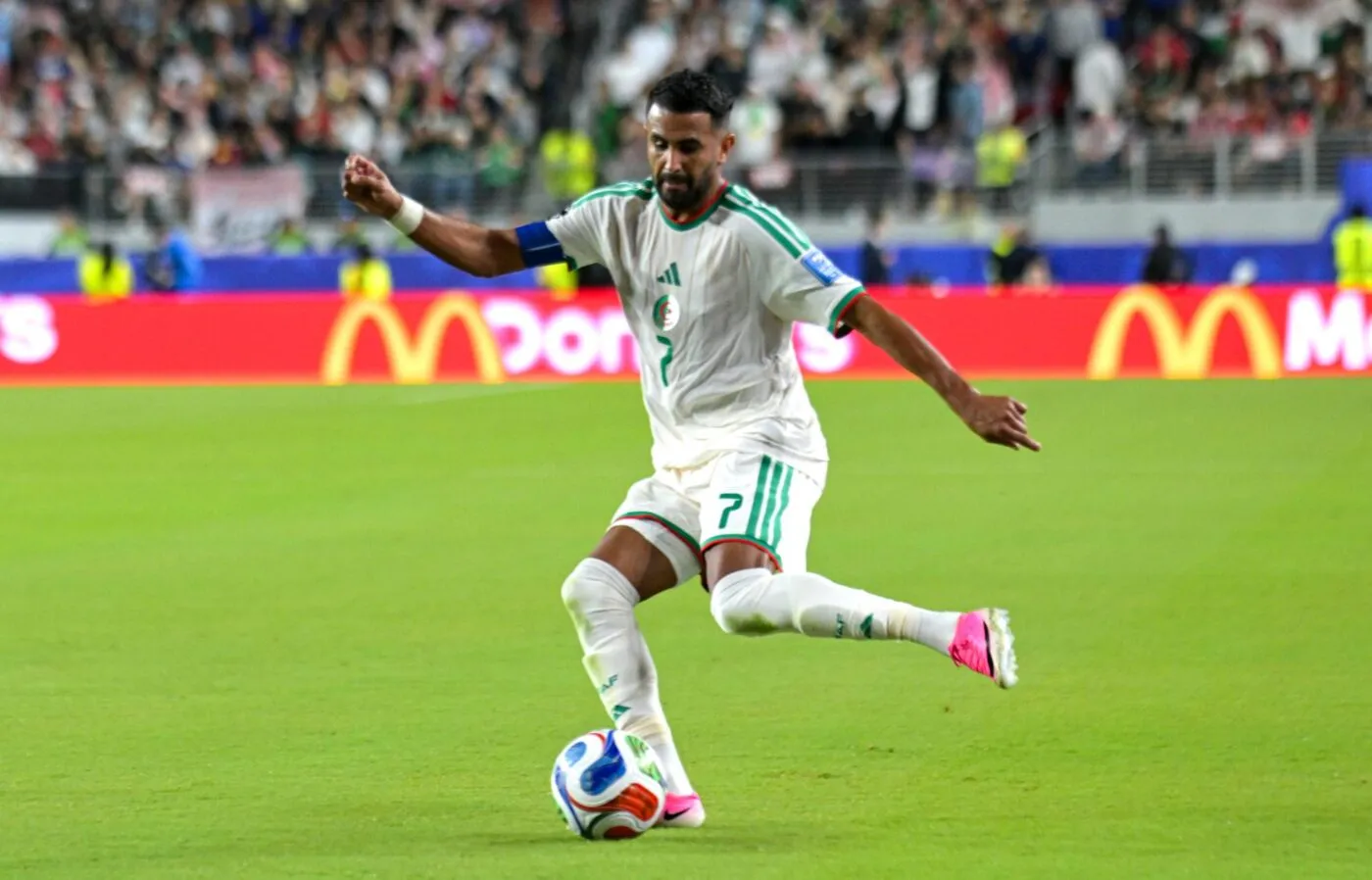 Mahrez annonce sa retraite internationale