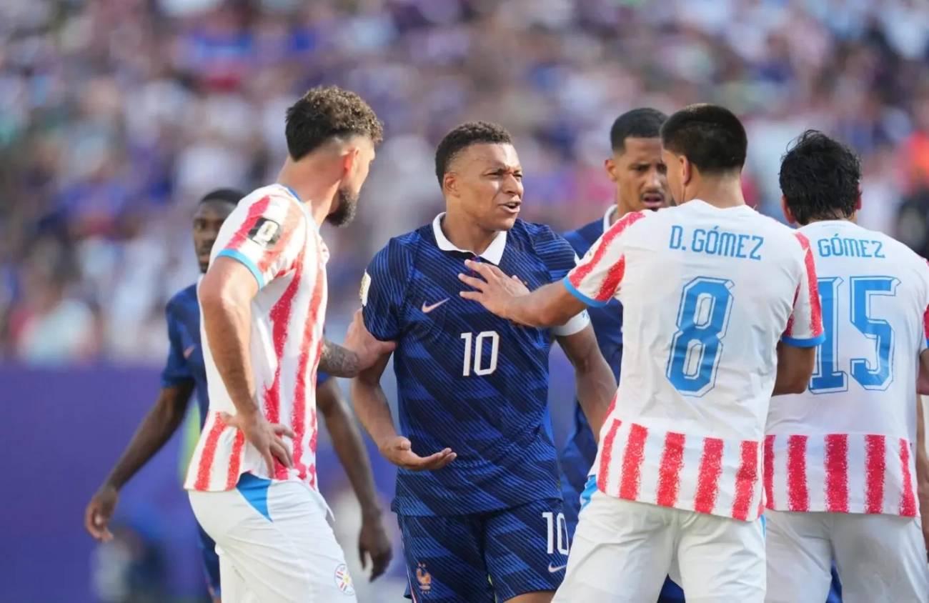 Les Bleus s'imposent 1-0 face au Paraguay et rejoignent le Maroc en quarts - WC 2026 - PulseFoot CM2026