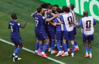 Nouveau carton des Bleus