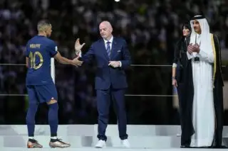 Infantino condamne les propos racistes tenus à l'encontre de Mbappé