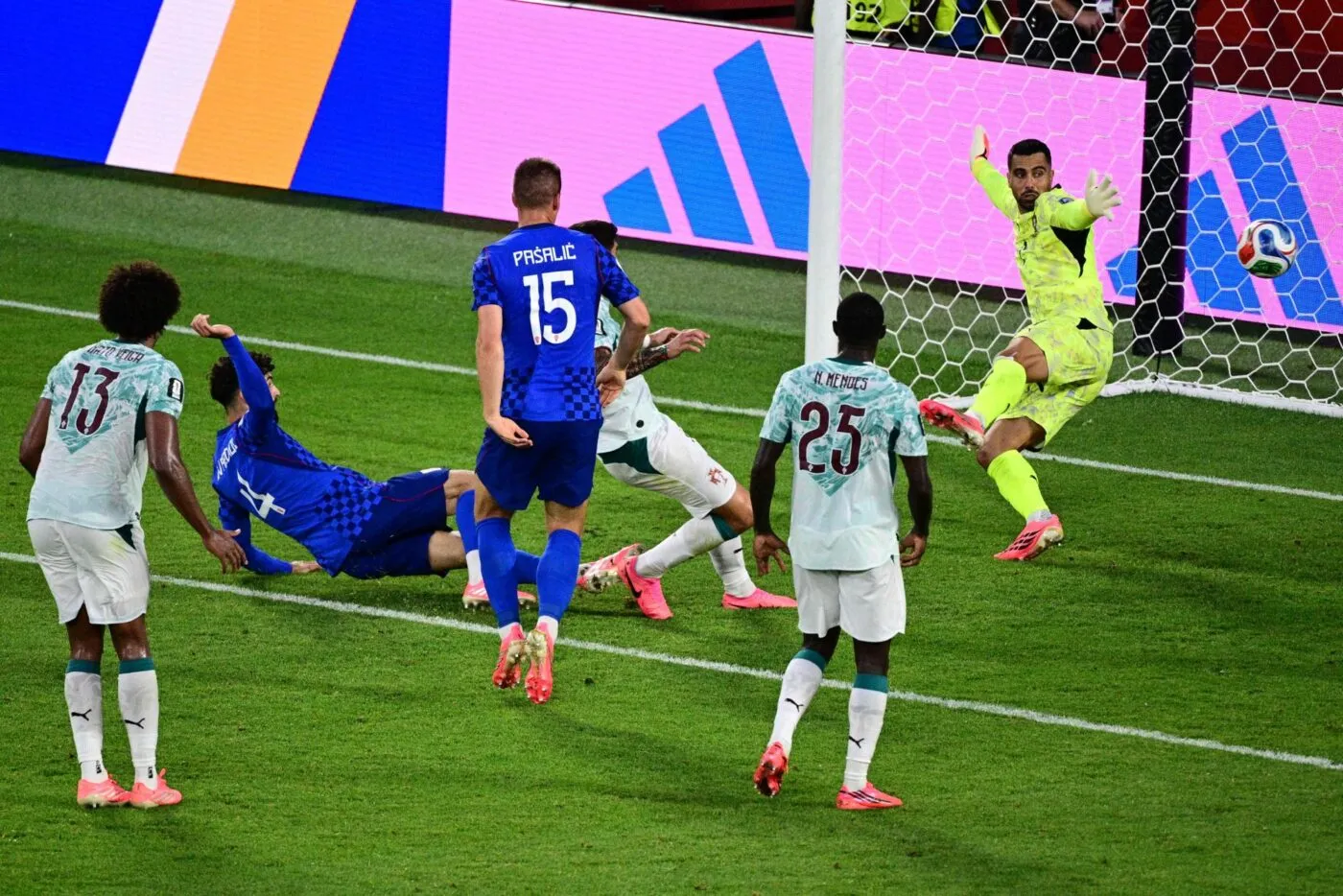 Un nouveau pays veut porter plainte contre la FIFA