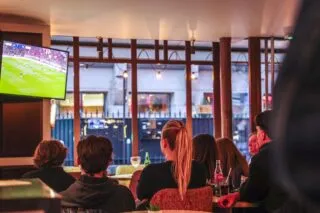 Vers une prolongation de l'ouverture des terrasses à Paris jusqu'à la fin de la Coupe du monde