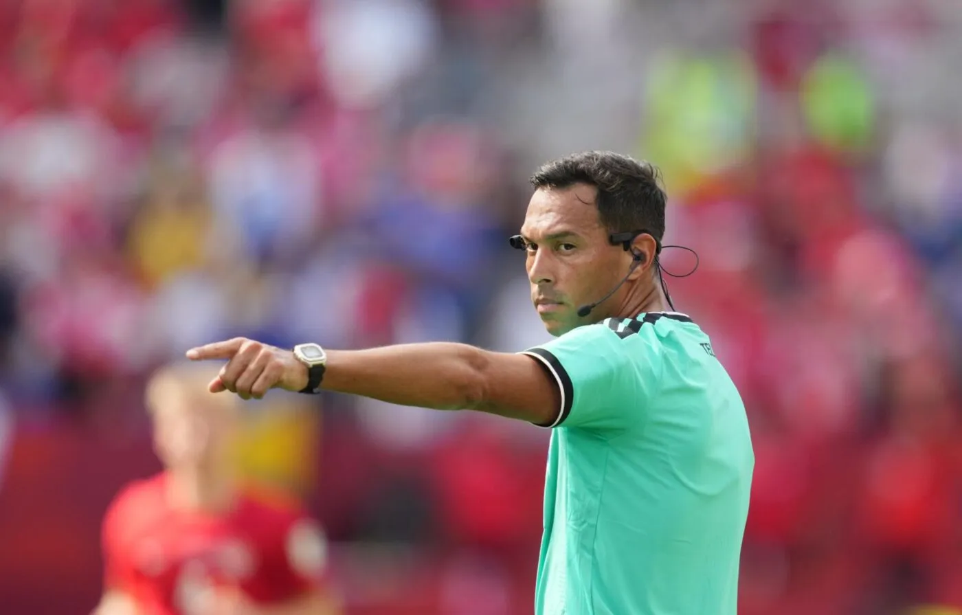 Pourquoi les arbitres anglais ne peuvent pas arbitrer les Argentins