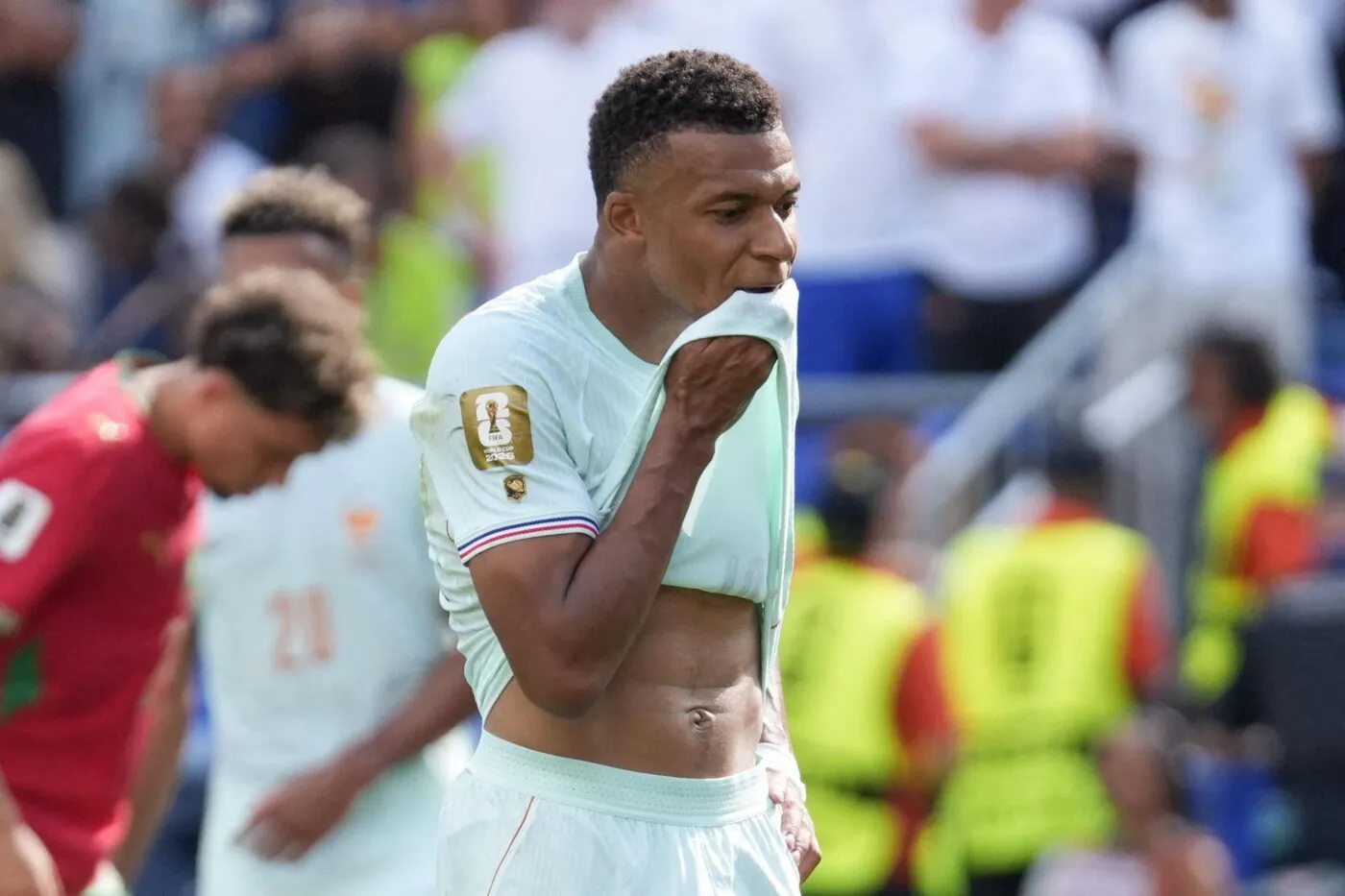 Pourquoi Mbappé a-t-il dû attendre aussi longtemps avant son penalty ?