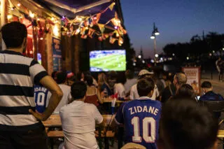 Mais d’où viennent ces secondes de décalage avec la télé d’à côté ?