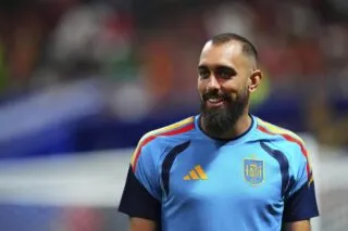 Borja Iglesias prend la défense des Bleus après les attaques racistes venues d'Espagne