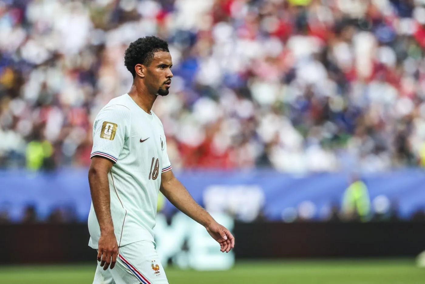 Zaïre-Emery répond à la Roja : « Le match est demain, pas sur les réseaux sociaux »