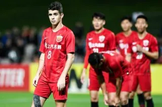 Oscar révèle n'avoir jamais touché à ses salaires chinois
