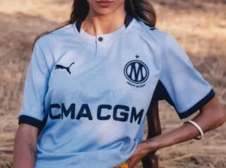 La couleur du nouveau maillot de l'OM est sublime