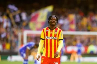 Acheté 6,5 millions d'euros, un joueur du RC Lens est prêté en Pologne