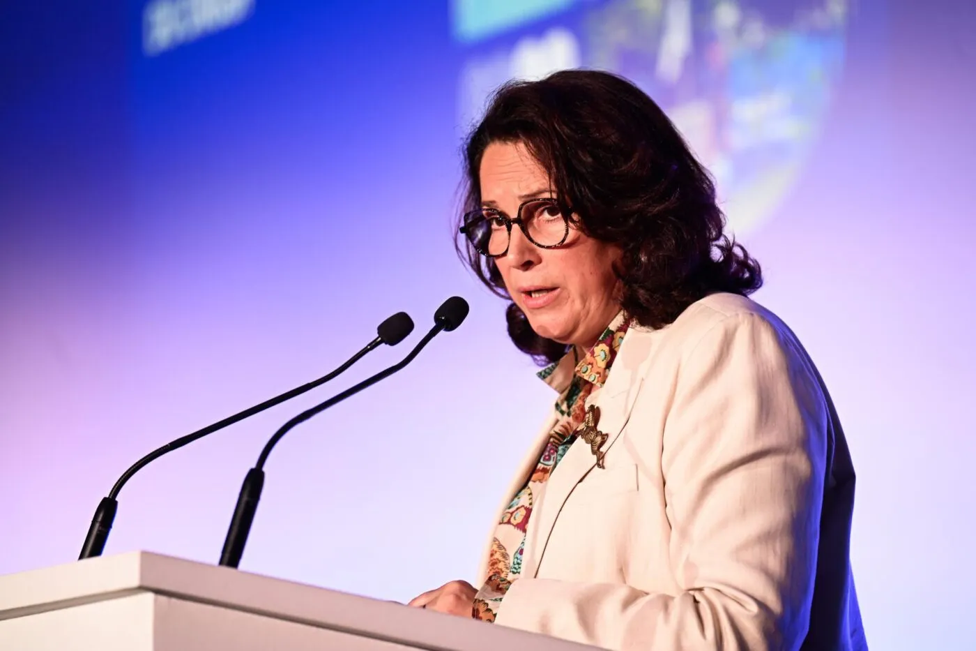 La ministre ouverte à un Mondial organisé par la France et l'Allemagne