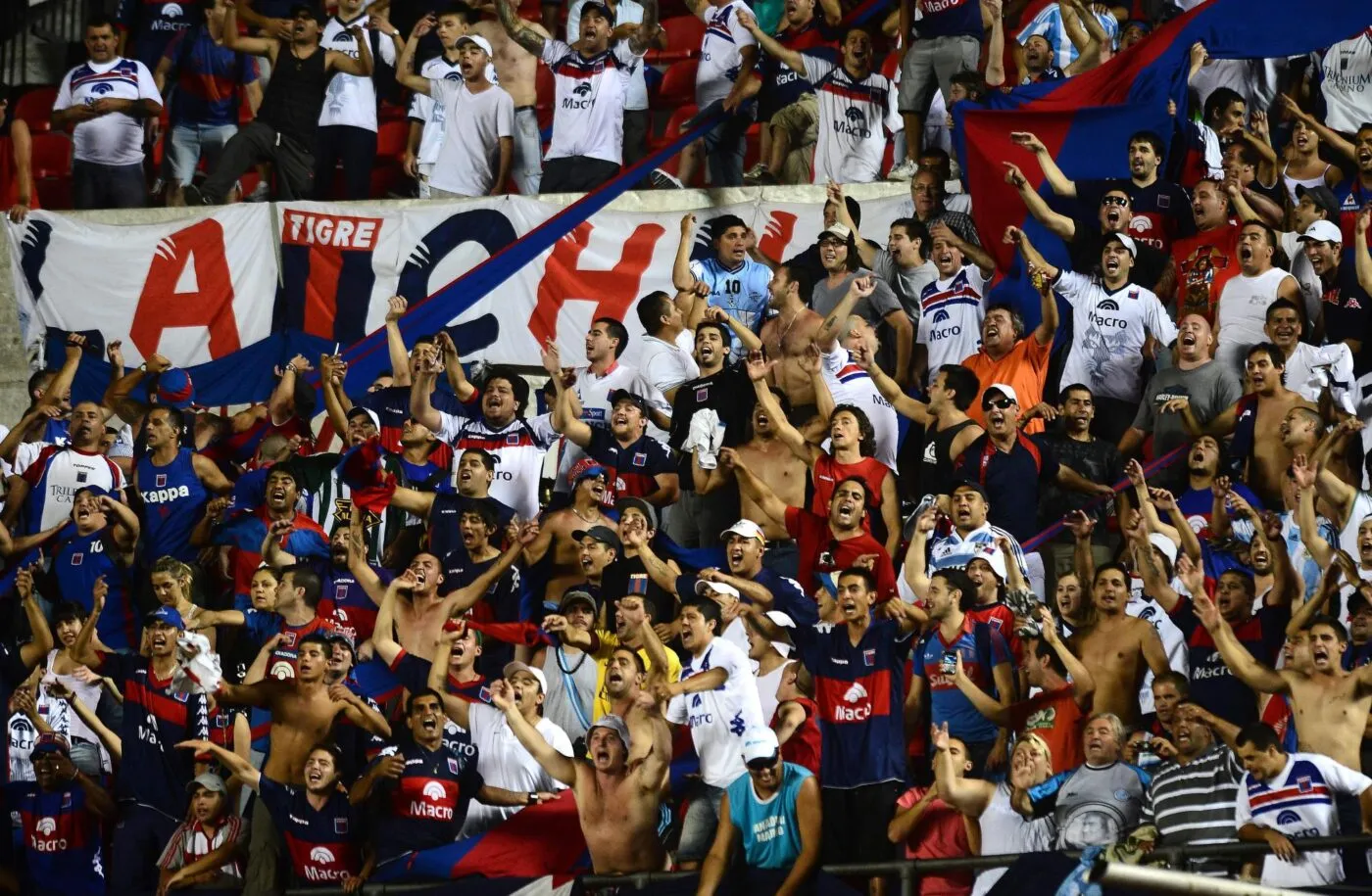Le bus de supporters d’une équipe argentine ciblé par des tirs d’arme à feu