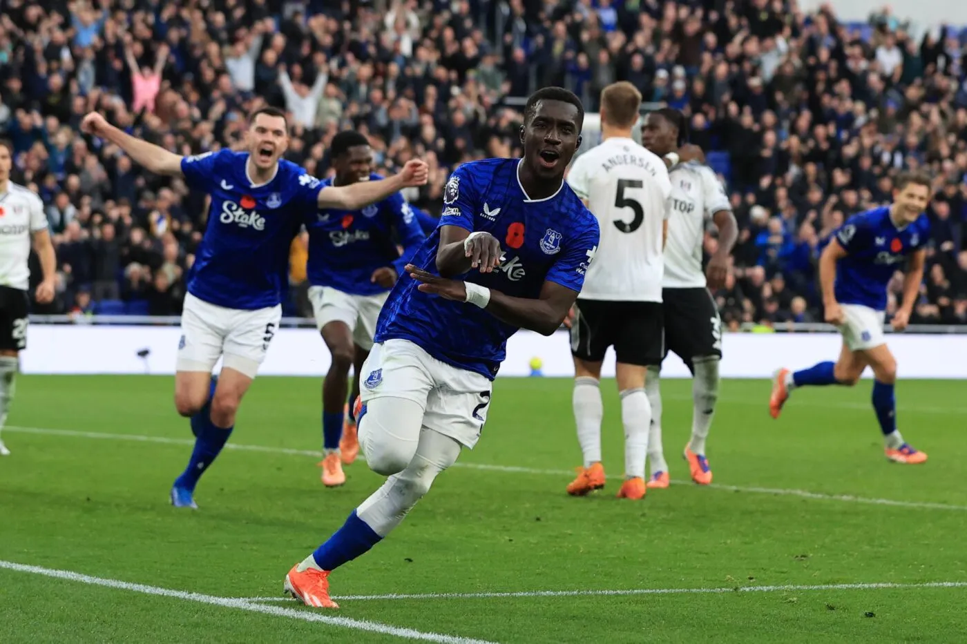 Idrissa Gueye annonce son départ d’Everton