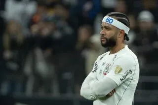 Depay bien parti pour rempiler au Brésil