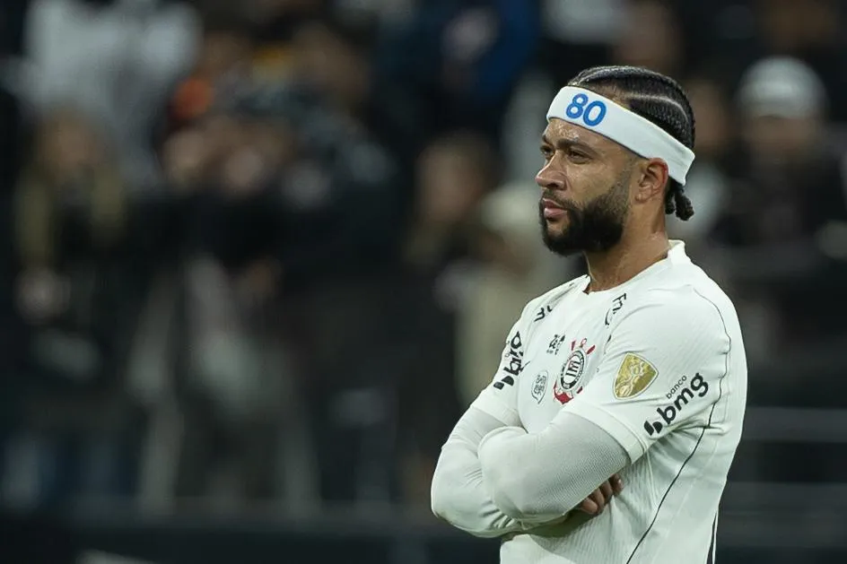 Depay bien parti pour rempiler au Brésil