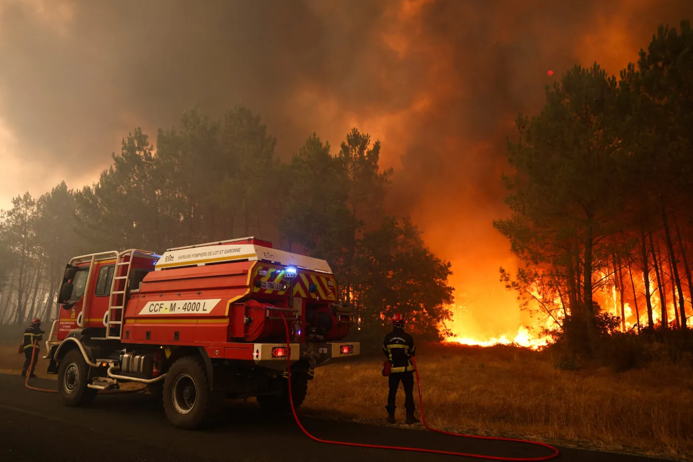 «<span style="font-size:50%">&nbsp;</span>Le foot, c'est vraiment accessoire<span style="font-size:50%">&nbsp;</span>» : les clubs amateurs de Gironde face aux flammes