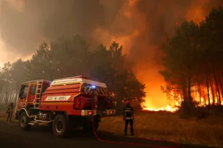 « Le foot, c'est vraiment accessoire » : les clubs amateurs de Gironde face aux flammes
