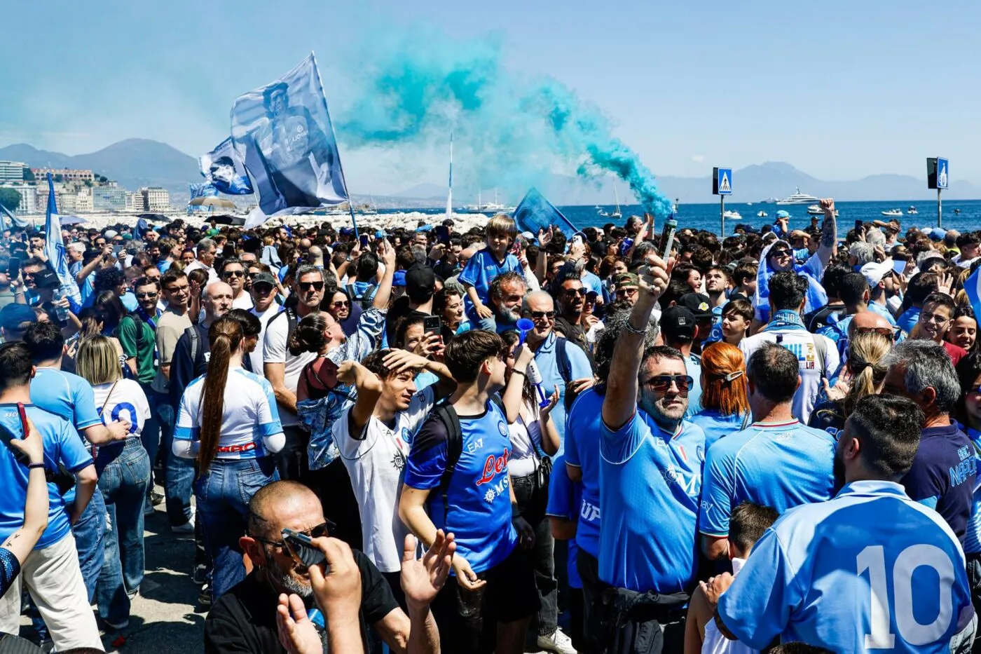 Les ultras du Napoli lancent les festivités du centenaire du club